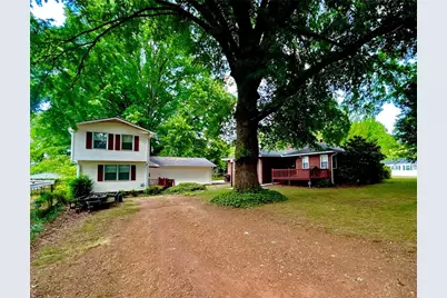 409 Stonewall Street, Cartersville, GA 30120 - Photo 1