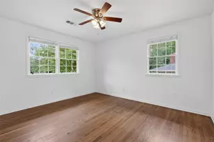 207 Buena Vista St, Winder, GA 30680 - Photo 13