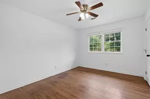 207 Buena Vista St, Winder, GA 30680 - Photo 25