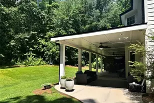 310 Persimmon Dr, Sharpsburg, GA 30277 - Photo 43