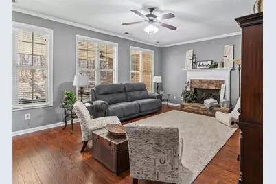 310 Persimmon Drive, Sharpsburg, GA 30277 - Photo 9