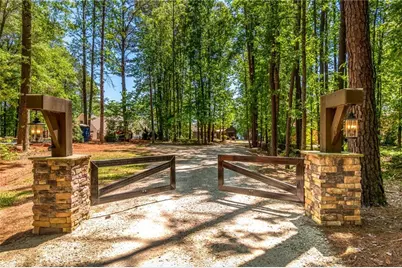 136 Phoenix Drive, Eatonton, GA 31024 - Photo 7