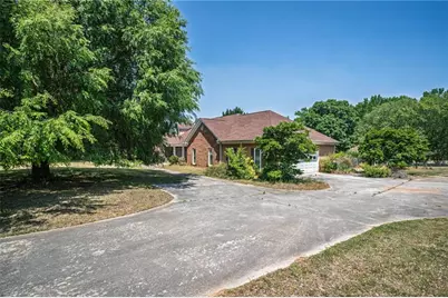 1520 Old Monroe Madison Highway, Monroe, GA 30655 - Photo 3