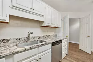 3203 Lenox Road NE, Atlanta, GA 30324 - Photo 7