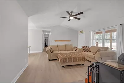 989 Tullis Road, Lawrenceville, GA 30043 - Photo 15