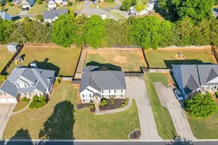 17 Colonial Circle, Cartersville, GA 30120 - Photo 5