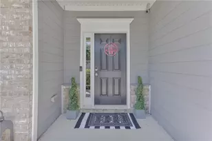 697 Rockingham Dr, Lithia Springs, GA 30122 - Photo 3
