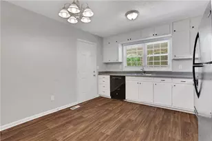 4329 Cedar Ridge Trail, Stone Mountain, GA 30083 - Photo 13