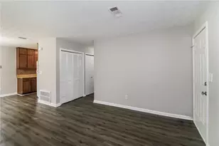 307 Hamilton Glenn, Stockbridge, GA 30281 - Photo 3