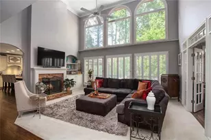 140 Penwick Dr, Roswell, GA 30075 - Photo 11