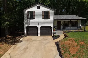 5438 Martins Crossing Rd, Stone Mountain, GA 30088 - Photo 1