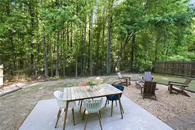 4273 Creekrun Circle, Buford, GA 30519 - Photo 3