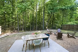 4273 Creekrun Cir, Buford, GA 30519 - Photo 3