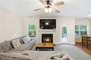 4273 Creekrun Cir, Buford, GA 30519 - Photo 11