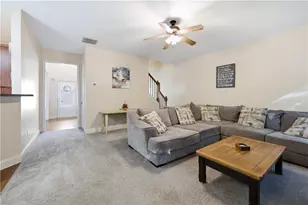 4273 Creekrun Cir, Buford, GA 30519 - Photo 9