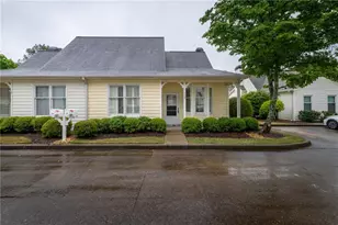 145 Victoria Way, Roswell, GA 30075 - Photo 1