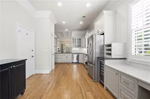 8410 Parker Pl, Roswell, GA 30076 - Photo 21