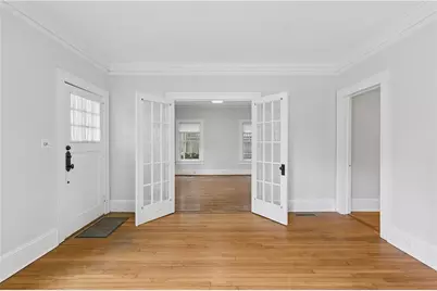 256 Mathews Avenue NE, Atlanta, GA 30307 - Photo 11