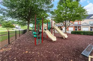 1542 Ridenour Pkwy NW, Kennesaw, GA 30152 - Photo 39