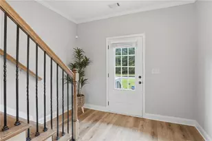 6175 Providence Lake Dr, Gainesville, GA 30506 - Photo 5