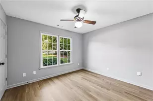 2360 Huntington Dr, Loganville, GA 30052 - Photo 17