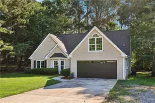 2360 Huntington Dr, Loganville, GA 30052 - Photo 3