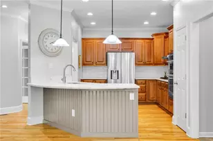 127 Woodbury Ln, Canton, GA 30114 - Photo 3