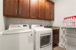 5971 Park Bay Ct, Flowery Branch, GA 30542 - Photo 49
