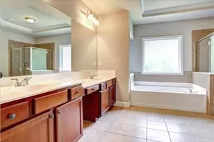 12820 Doe Dr, Alpharetta, GA 30004 - Photo 17
