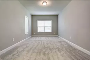 12820 Doe Dr, Alpharetta, GA 30004 - Photo 21
