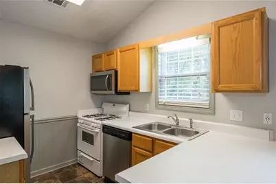 207 Daventry Way, Woodstock, GA 30188 - Photo 7