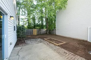 207 Daventry Way, Woodstock, GA 30188 - Photo 11
