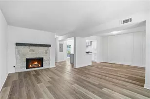 2620 Meadowlawn Dr SE, Marietta, GA 30067 - Photo 3