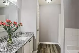 5446 Waterfall Ct, Atlanta, GA 30349 - Photo 13