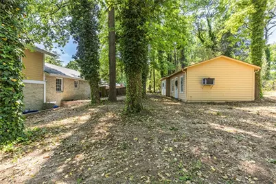 383 Ben Avenue SW, Lilburn, GA 30047 - Photo 37