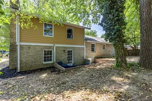 383 Ben Ave SW, Lilburn, GA 30047 - Photo 39