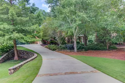 2450 Shumard Oak Drive, Braselton, GA 30517 - Photo 5