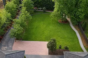 645 Londonberry Rd, Atlanta, GA 30327 - Photo 11