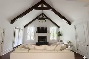 645 Londonberry Rd, Atlanta, GA 30327 - Photo 23