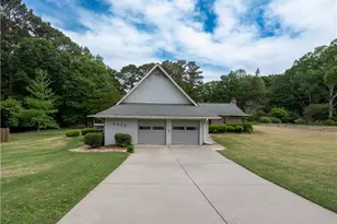 3926 Cardinal Dr, Tucker, GA 30084 - Photo 1
