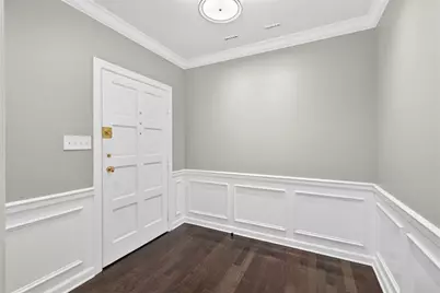 2769 Peachtree Road NE #10, Atlanta, GA 30305 - Photo 3