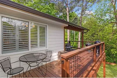 1840 Woodland Hills Avenue NW, Atlanta, GA 30318 - Photo 45