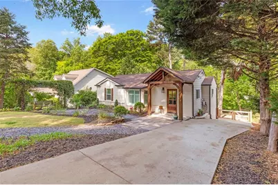 1840 Woodland Hills Avenue NW, Atlanta, GA 30318 - Photo 3
