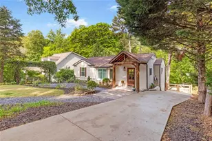 1840 Woodland Hills Ave NW, Atlanta, GA 30318 - Photo 3