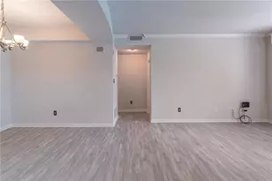 240 Renaissance Parkway NE, Atlanta, GA 30308 - Photo 15
