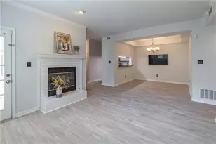 240 Renaissance Parkway NE, Atlanta, GA 30308 - Photo 11