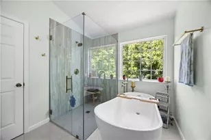 4041 Oak Crossing Dr, Suwanee, GA 30024 - Photo 23