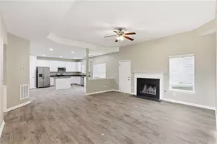 4968 Locherby Dr, Fairburn, GA 30213 - Photo 9