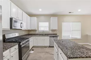 4968 Locherby Dr, Fairburn, GA 30213 - Photo 17