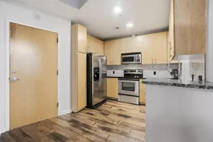 923 Peachtree St NE, Atlanta, GA 30309 - Photo 3